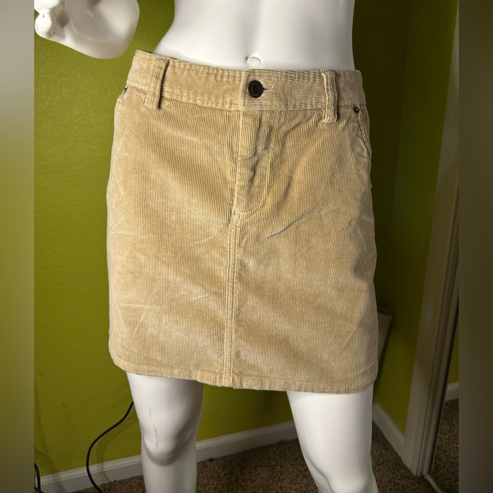 Vineyard Vines by Shep & Ian Tan Corduroy Skirt